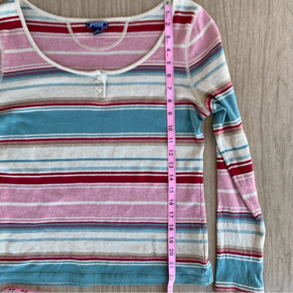 American Living Women’s Henley long-sleeve, striped, two-button placket Medium - Picture 5 of 9